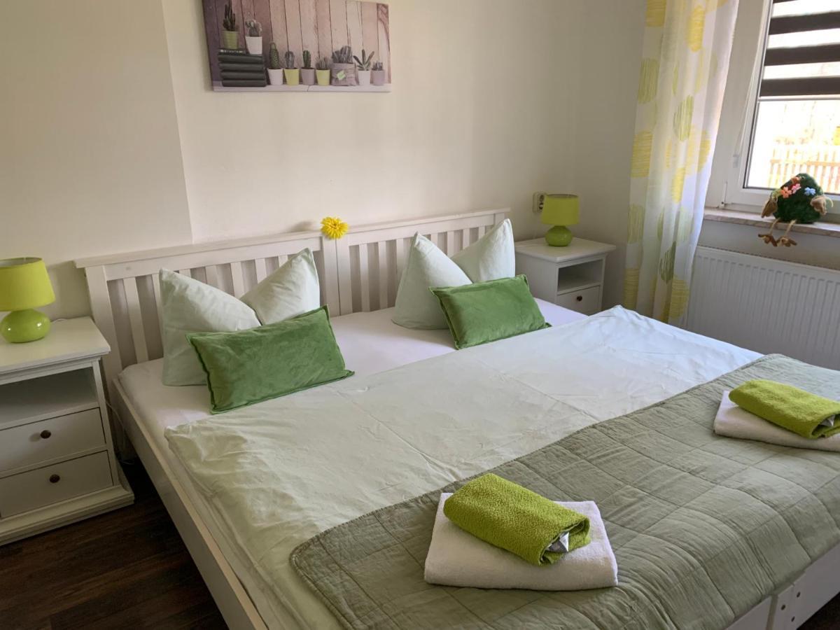 Helenes Ferienwohnung Auf Dem Bauernhof - Lausitzer Seenland Lauta المظهر الخارجي الصورة