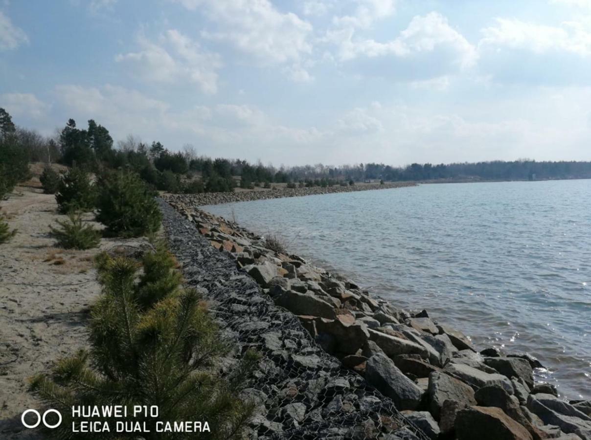 Helenes Ferienwohnung Auf Dem Bauernhof - Lausitzer Seenland Lauta المظهر الخارجي الصورة