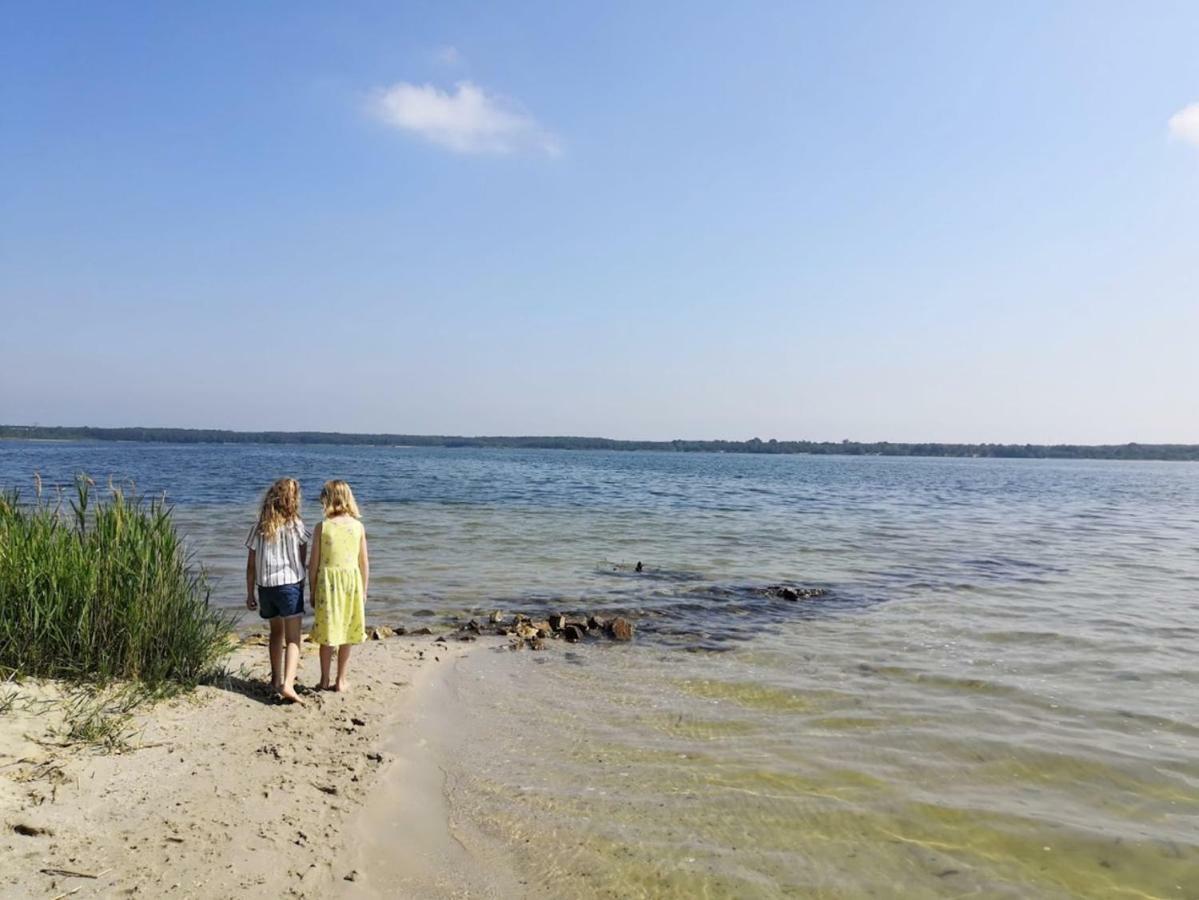 Helenes Ferienwohnung Auf Dem Bauernhof - Lausitzer Seenland Lauta المظهر الخارجي الصورة